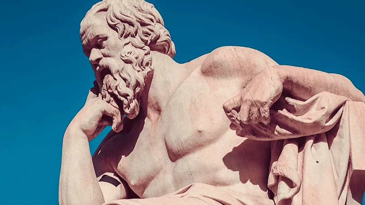 Montagem com capas dos 5 melhores livros de filosofia para iniciantes: O Mundo de Sofia, Convite à Filosofia, O Livro da Filosofia, Apologia de Sócrates e Filosofia Para Principiantes