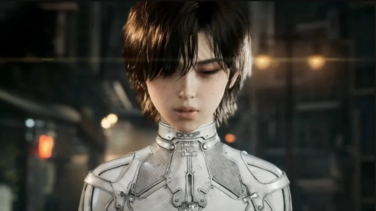 Evie, protagonista de Stellar Blade: Blood Rain, com seus gauntlets mecânicos em cena de combate urbano