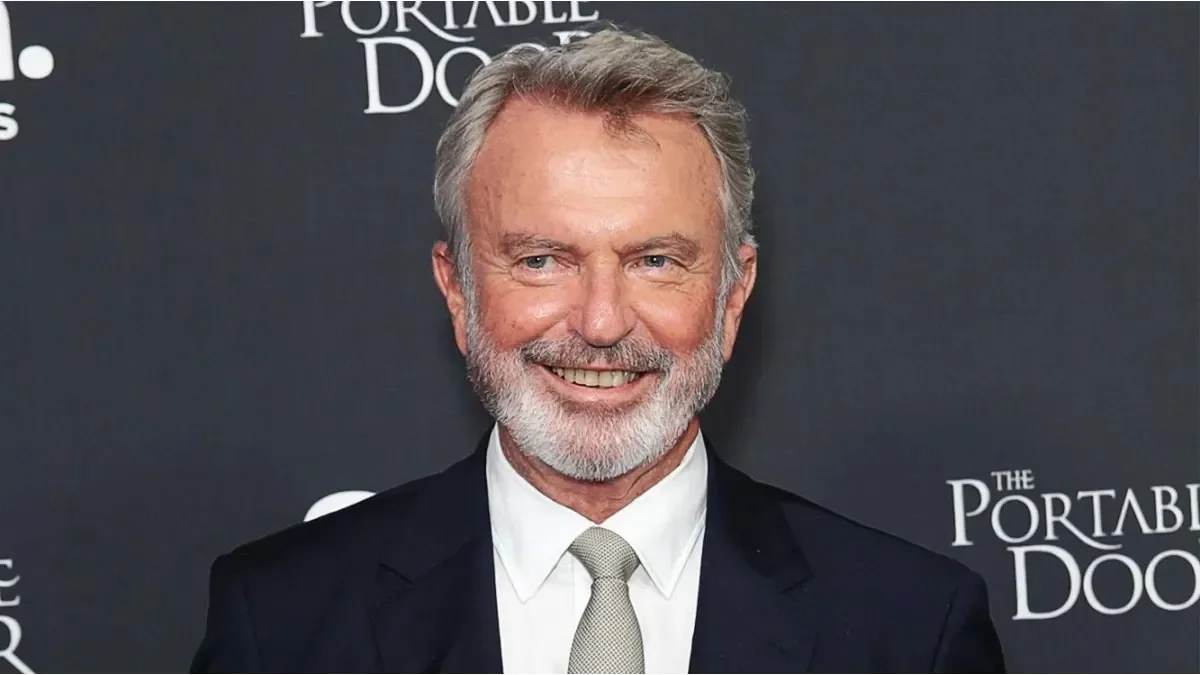 Sam Neill em evento público em 2017, anos depois de estrelar Jurassic Park